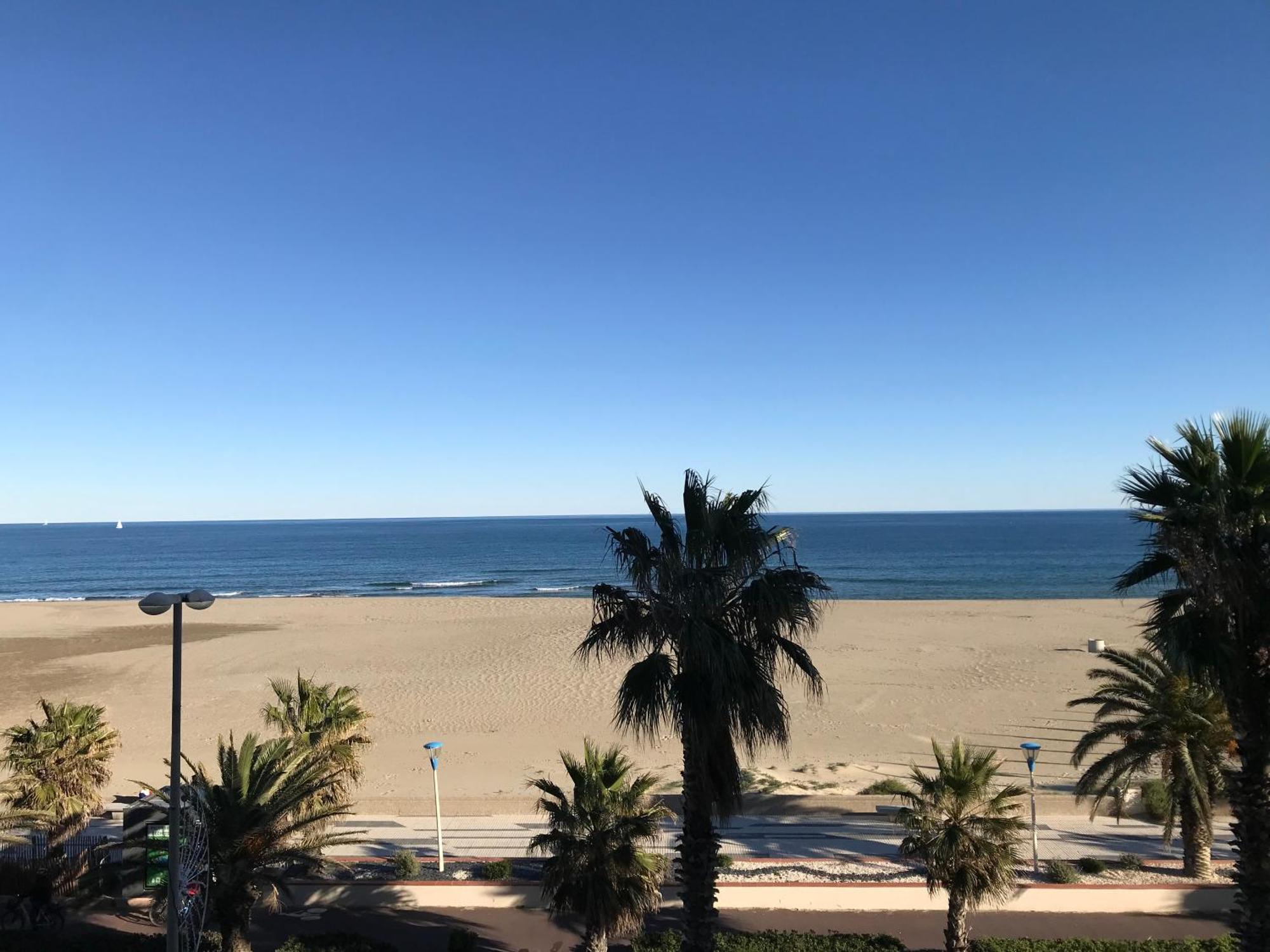Appartement Face A La Mer - 6 A 8 Personnes - Canet En Roussillon Eksteriør billede